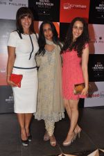 Manasi Scott, Suchitra Pillai at GQ_s best dressed bash in Four Seasons, Mumbai on 6th June 2013 (20).JPG